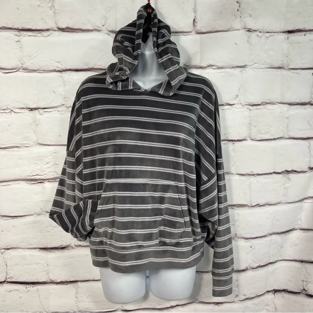 American Eagle Gray and White Striped Velour Hoodie SZ M Kangaroo Pocket - Picture 6 of 13